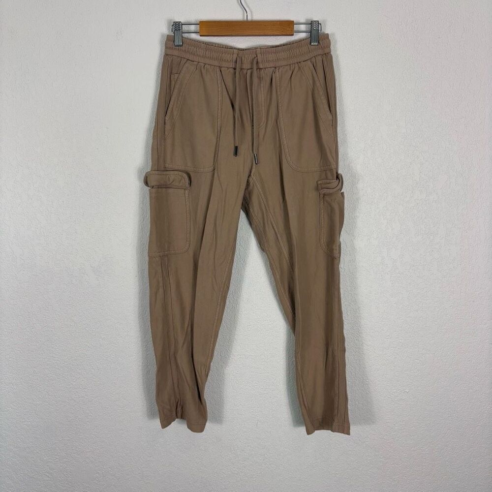 Athleta Farallon Cargo Crop Light Brown Pants Size 2